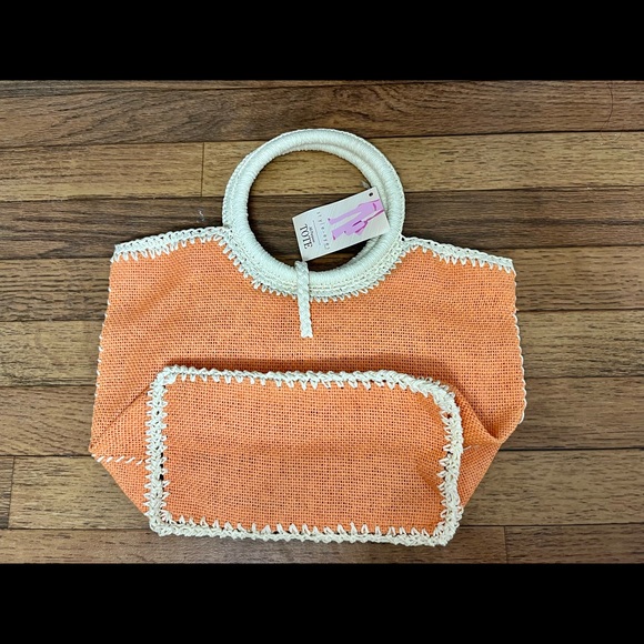 NWT handbag for women, summer style, orange color. - Picture 4 of 5